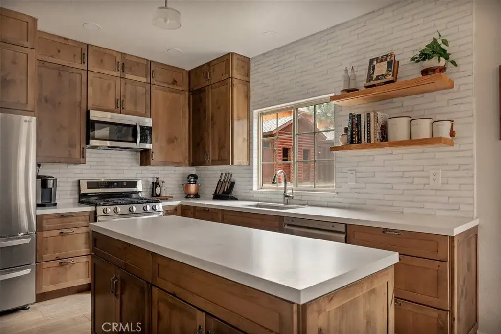 32425 Snowshoe, Running Springs, CA 92382 - #1