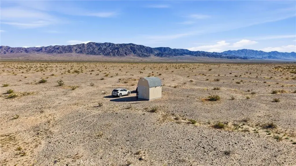 2327 Palm, Twentynine Palms, CA 90007 - #1