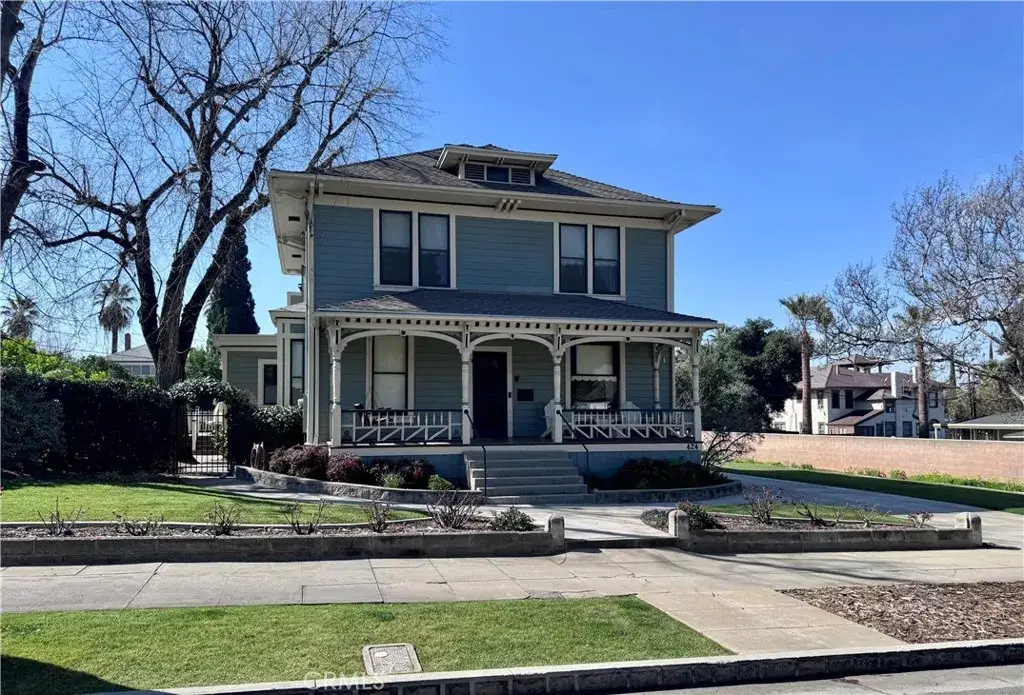 424 La Verne, Redlands, CA 92373 - #1
