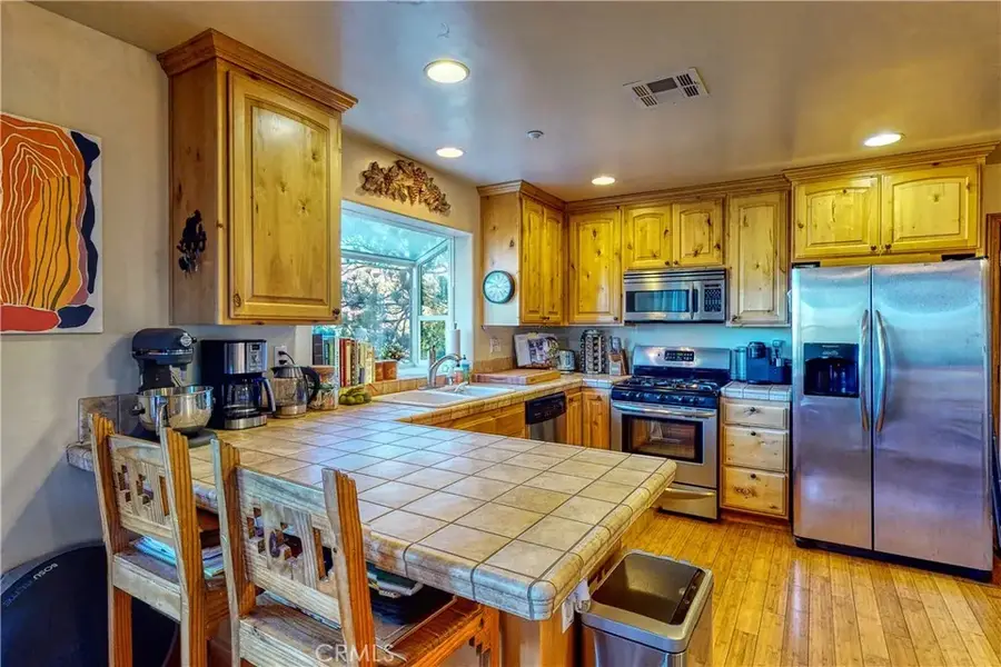 863 Grass Valley, Lake Arrowhead, CA 92352 - #3