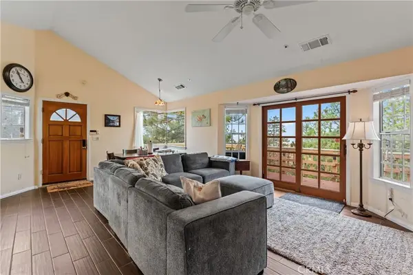 1285 Yukon Drive, Lake Arrowhead, CA 92352