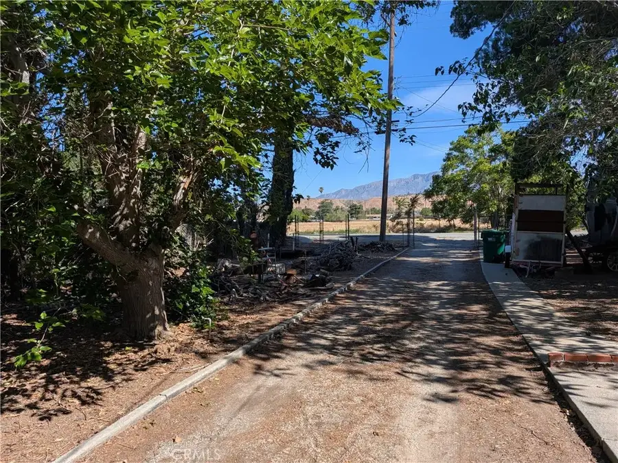 2112 W Westward Ave, Banning, CA 92220 - #3