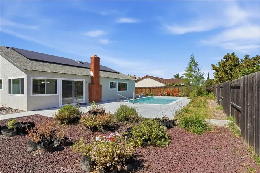 2097 Santa Barbara, Corona, CA 92882 - #3