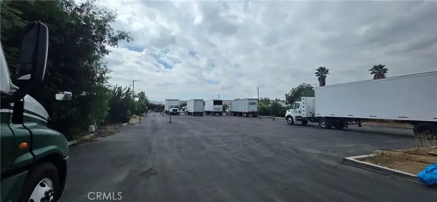 781 E Santa Fe, San Bernardino, CA 92408 - #2