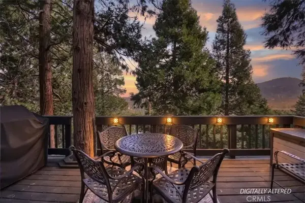 24607 Altdorf Drive, Crestline, CA 92325