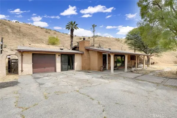 7530 Reche Canyon, Colton, CA 92324