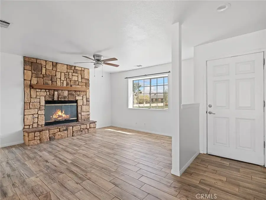 18896 Westlawn, Hesperia, CA 92345 - #3