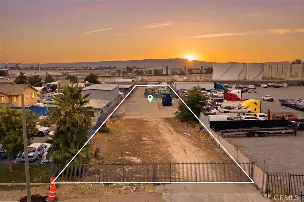 1328 E Holt, Ontario, CA 91761 - #1