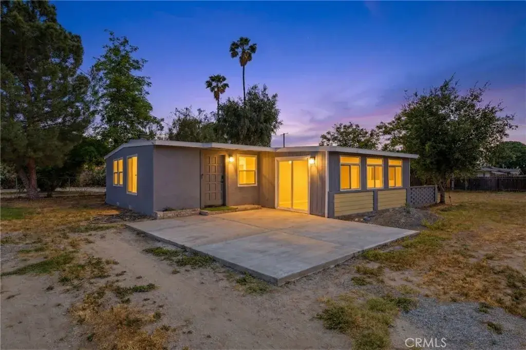 26917 Yale St, Hemet, CA 92544 - #1