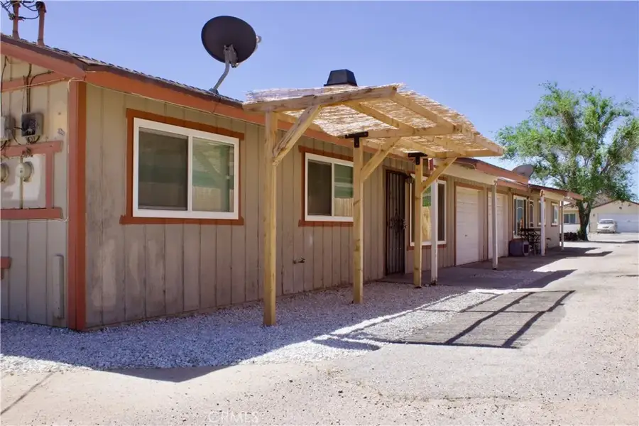 16594 Vine, Hesperia, CA 92345 - #3