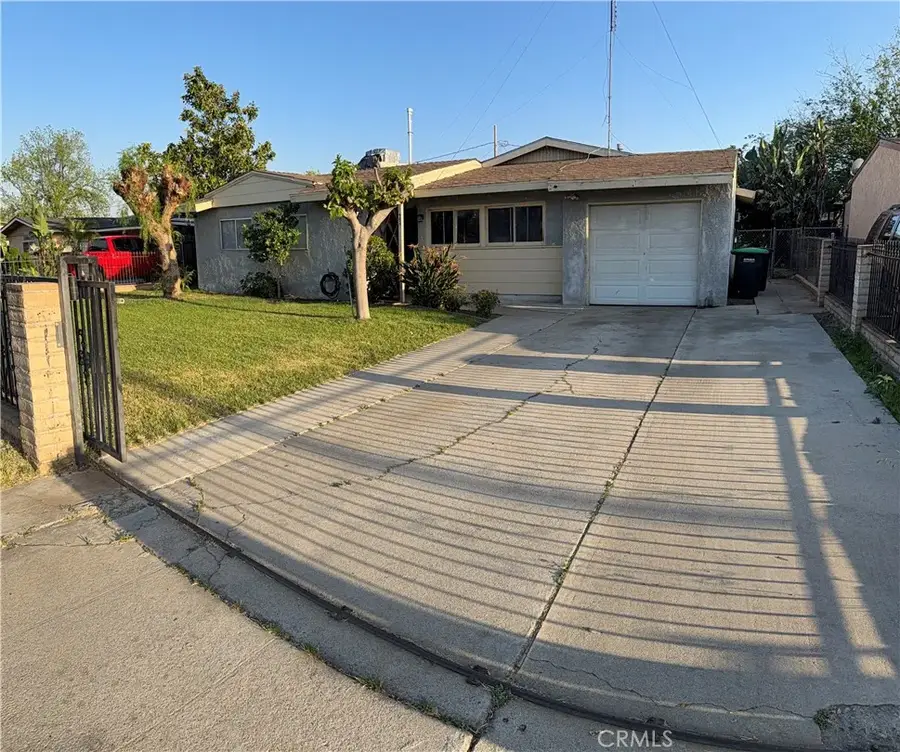 754 W Citrus, Colton, CA 92324 - #2