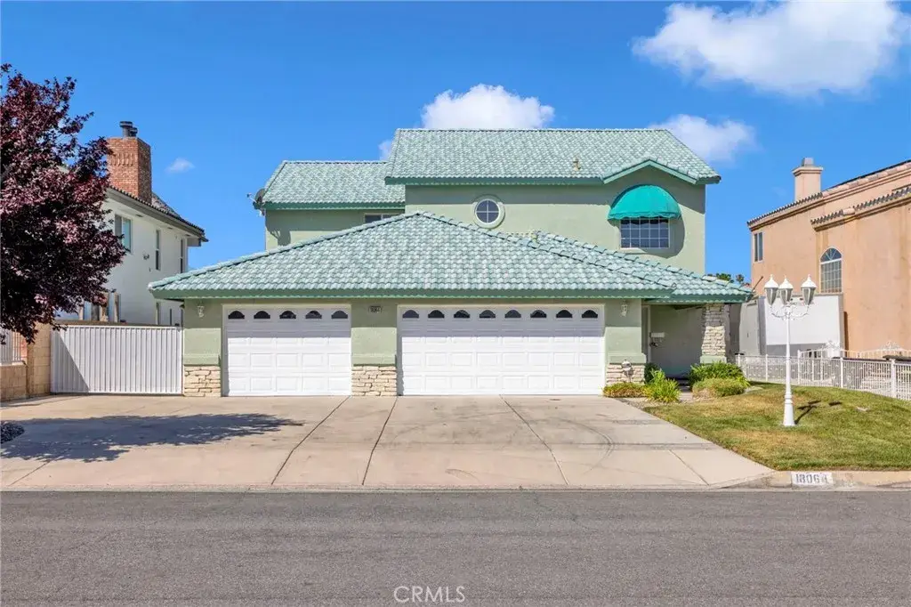 18064 Mariner, Victorville, CA 92395 - #1