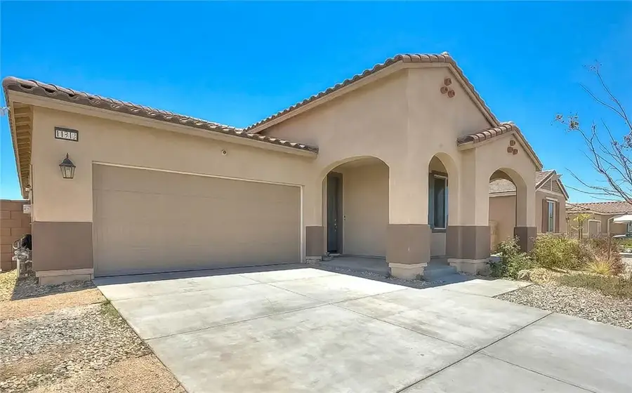 11912 Olivine, Victorville, CA 92392 - #2