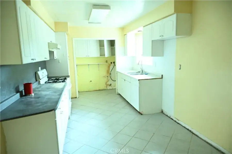 25451 Park Street, Loma Linda, CA 92354 - #3