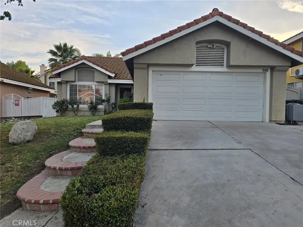 380 Tompkins, Corona, CA 92879 - #1