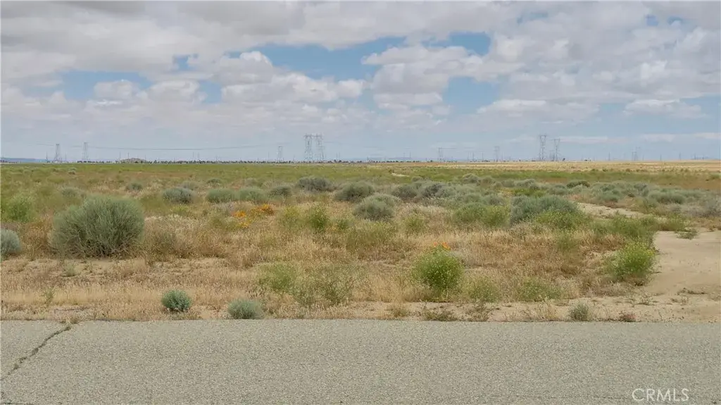 25 3258-021-025 - 150 W Avenue C-8, Lancaster, CA 93536 - #1