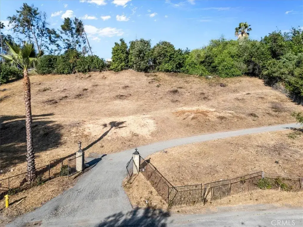 21544 Covina Hills Rd, Covina, CA 91724 - #1