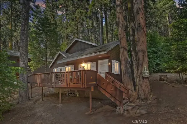 691 Cottage Grove Road, Lake Arrowhead, CA 92352