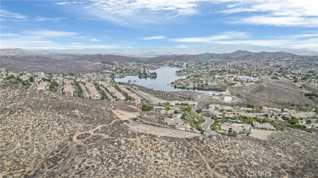 9 Via Del Lago, Lake Elsinore, CA 92532 - #1
