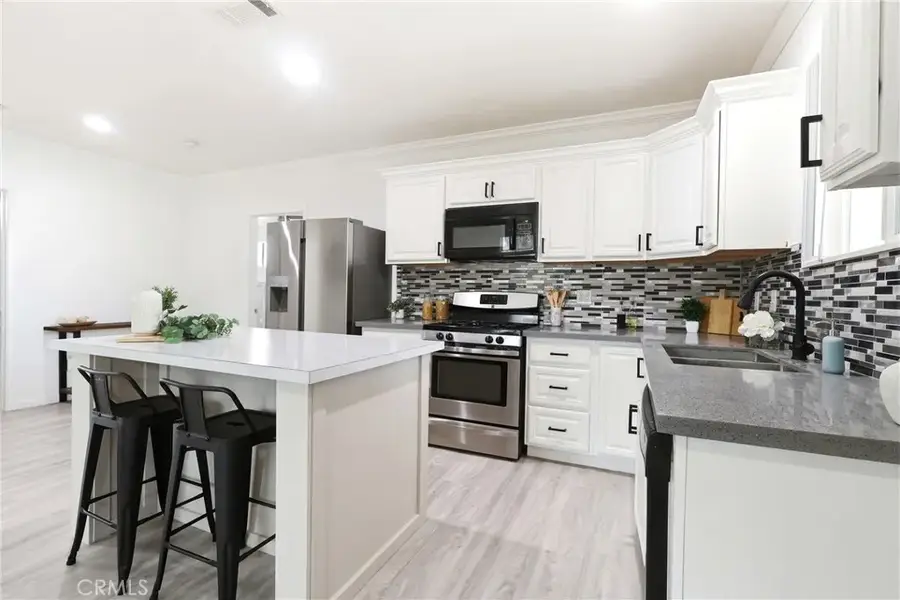 494 Drury, Banning, CA 92220 - #2
