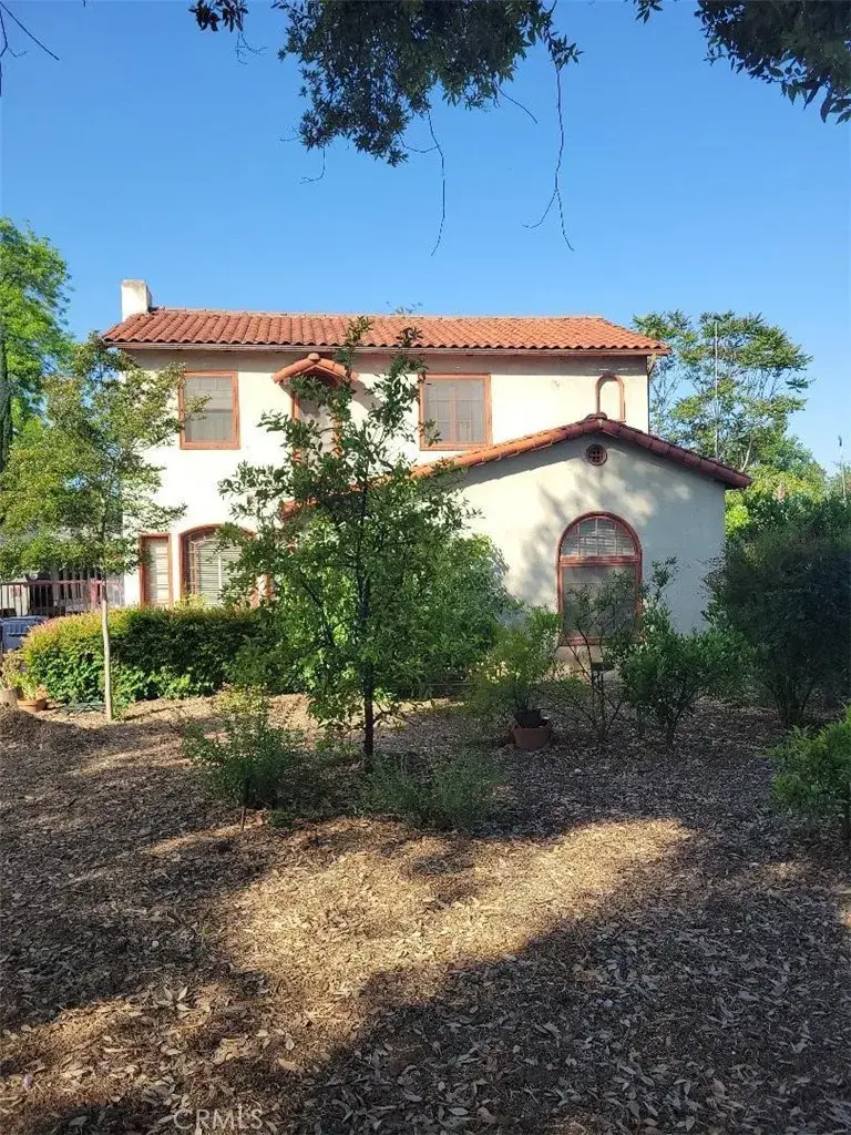 924 Alvarado, Redlands, CA 92373 - #1
