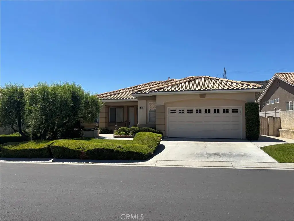 4913 Singing Hills, Banning, CA 92220 - #1
