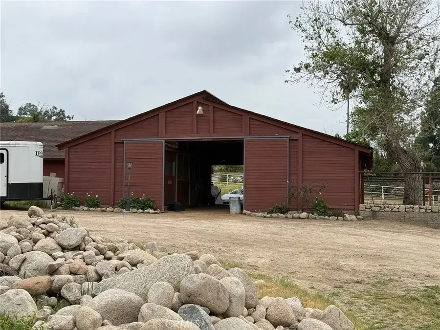 28562 Buena Vista, Highland, CA 92346 - #2