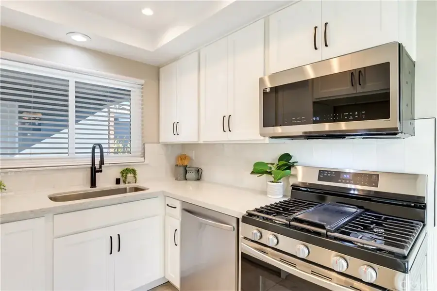 2408 Saratoga Way, Costa Mesa, CA 92626 - #2