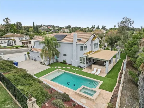 901 Clearwood Avenue, Riverside, CA 92506