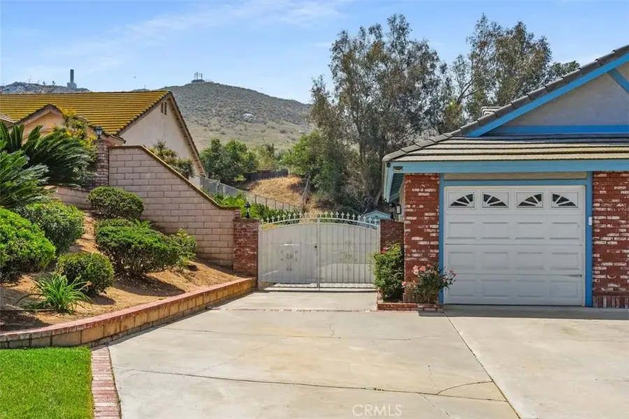 8033 Stonemist, Jurupa Valley, CA 92509 - #3