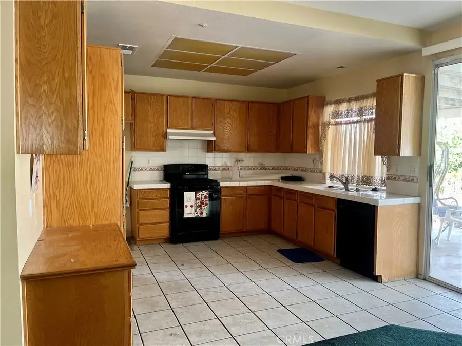 16786 Via Pamplona, Moreno Valley, CA 92551 - #2