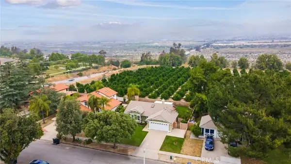 29 Hubbard Court, Redlands, CA 92374