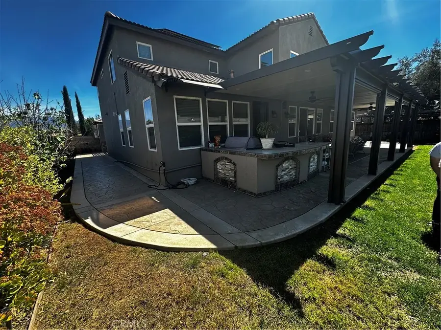 428 Iriole Rd, San Jacinto, CA 92582 - #2