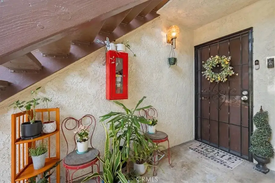 711 W 1st St #104, Santa Ana, CA 92701 - #2
