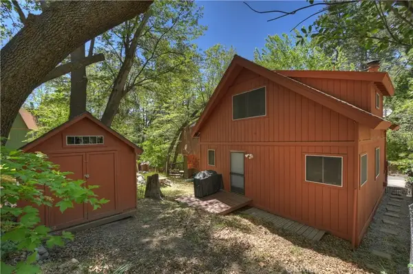 32801 Encina Drive, Arrowbear, CA 92382