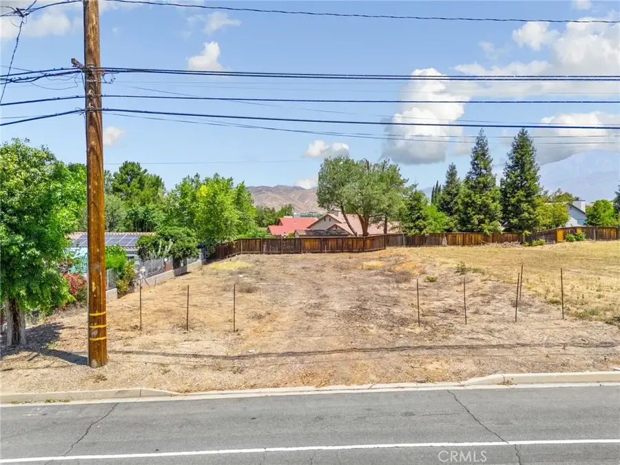 33136 Colorado, Yucaipa, CA 92399 - #2