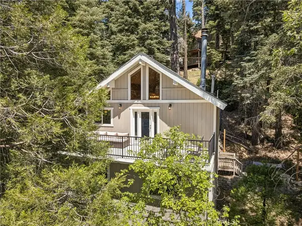 601 Sunderland Court, Lake Arrowhead, CA 92352