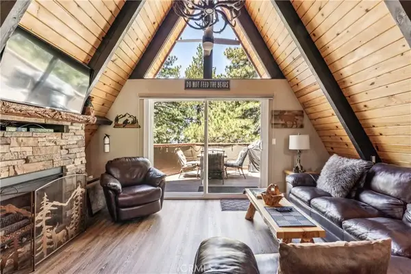 30834 Live Oak, Running Springs, CA 92382