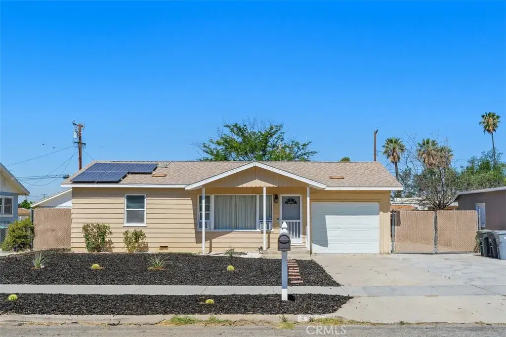 415 S Carmalita, Hemet, CA 92543 - #1
