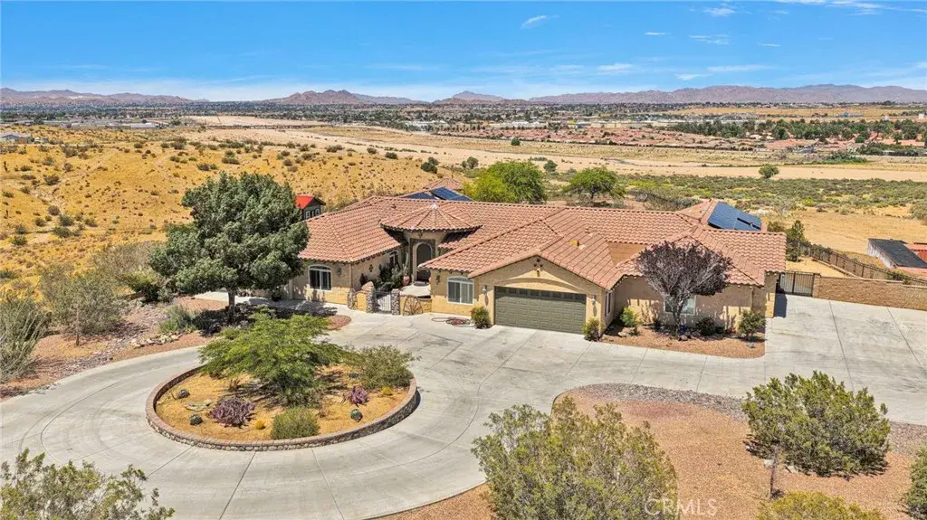 18550 Eucalyptus, Hesperia, CA 92345 - #1