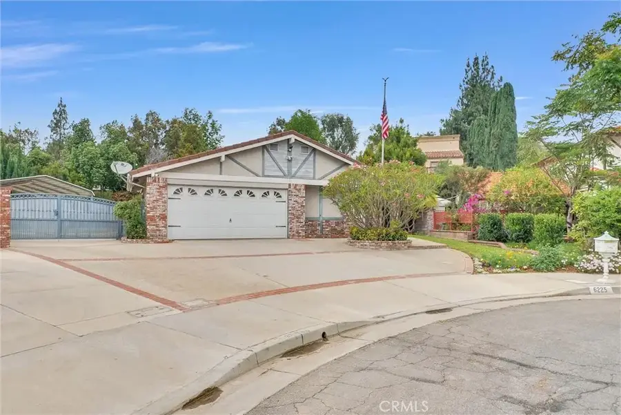 6225 Cliff Court, Riverside, CA 92506 - #2