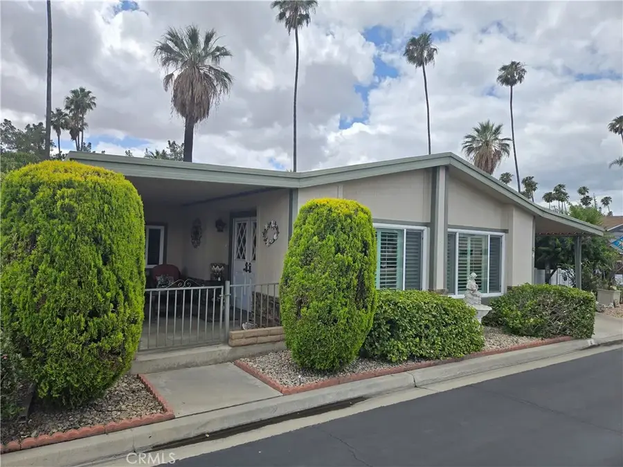 13381 Magnolia #4, Corona, CA 92879 - #2