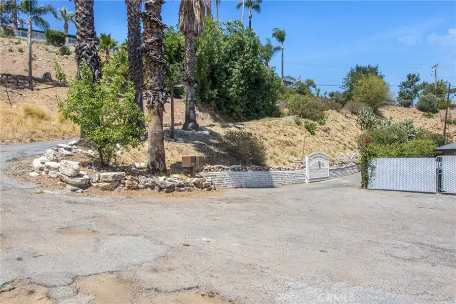 339 Edgerton Drive, San Bernardino, CA 92405 - #3