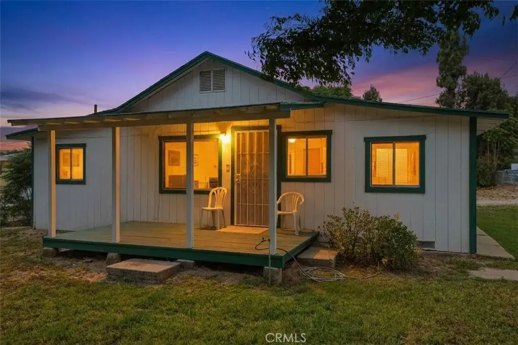 7888 Lankershim Avenue, Highland, CA 92346 - #1