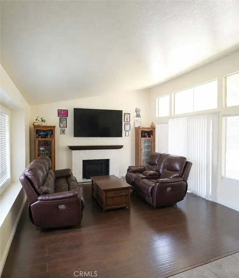 715 N Sutter, San Bernardino, CA 92410 - #2