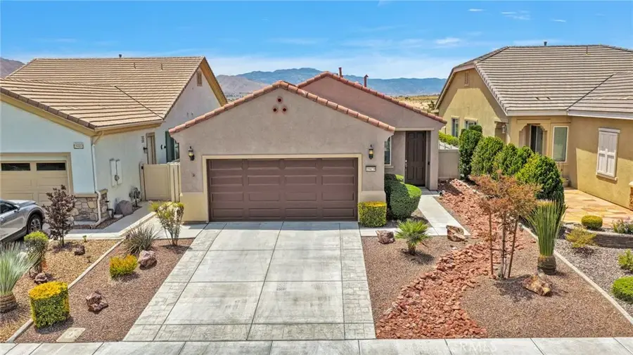 19549 Maple Creek, Apple Valley, CA 92308 - #3