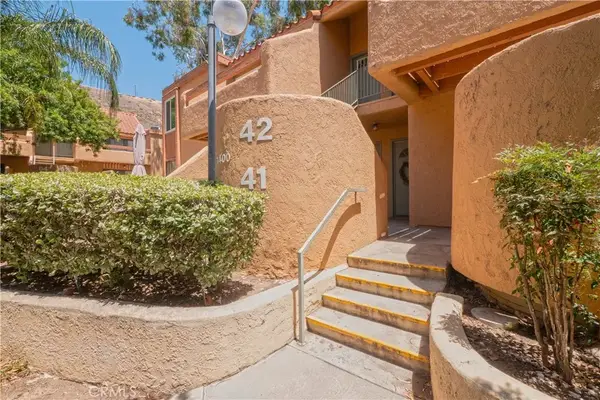 1400 Edgehill Road #42, San Bernardino, CA 92405