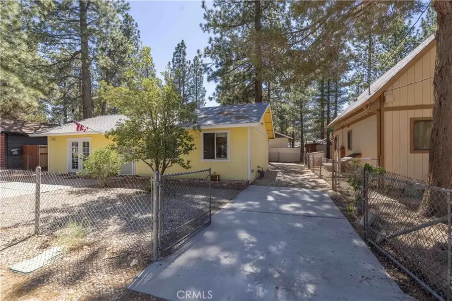 863 B Lane, Big Bear City, CA 92314 - #2