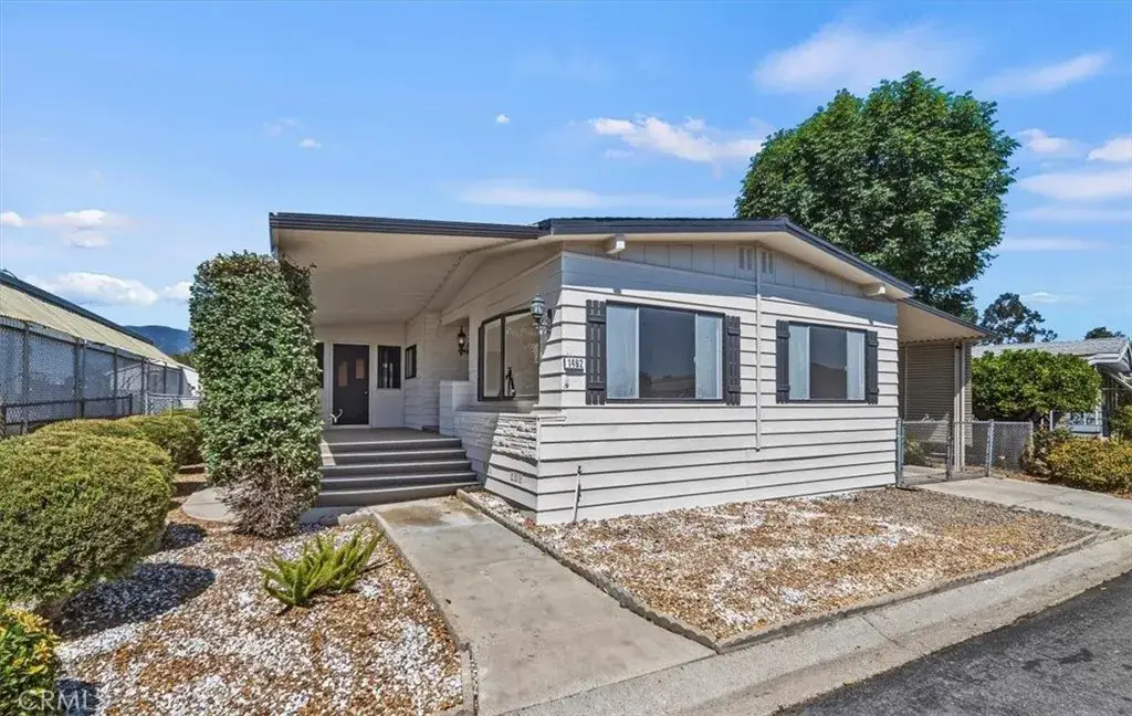 1462 Rainbrook Way, Corona, CA 92882 - #1