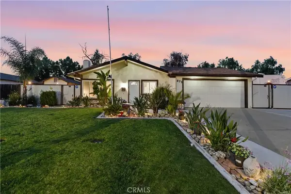 871 W Francis, Corona, CA 92882